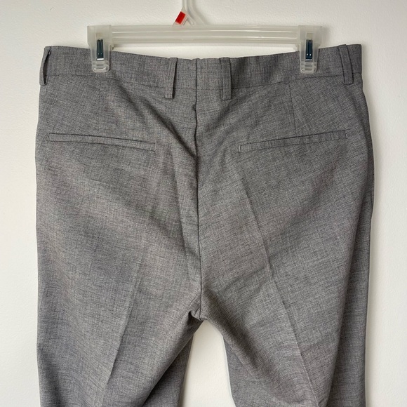 746. Mens Dress Pants - Picture 10 of 10